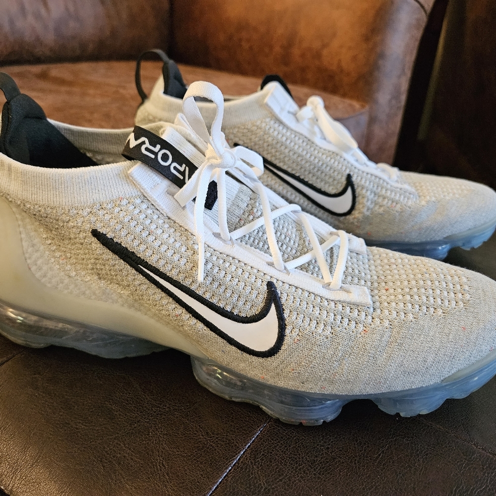 Nike Air VapoeMax 2021 Flyknit Men's 12